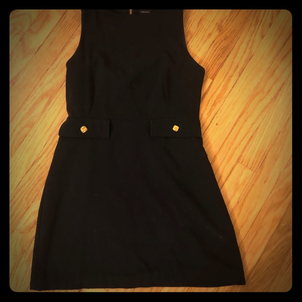 Fabulous black cocktail dress 🔥😍